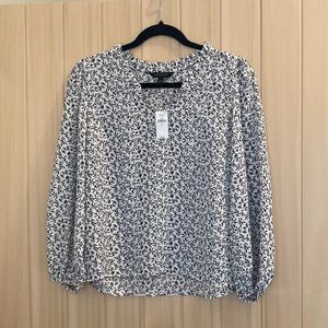 NWT Banana Republic Black & White Botanical Print Blouse XS